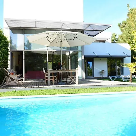 Villa Nunculo - Modern 4 Bedroom With Private Swimming Pool - Beautiful Furnishings And Garden Aroeira (Setubal)